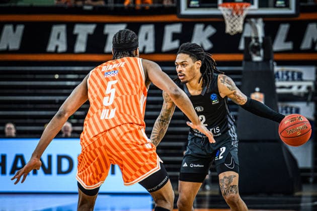 Mohamed Diakite ratiopharm ulm and Nike Sibande niners Chemnitz battle for the ball during the EuroCup match between ratiopharm ulm v niners Chemnitz at ratiopharm Arena on January 14, 2026 in Neu Ulm, Germany, Germany Photo by Harry Langer DeFodi Images Mohamed Diakite ratiopharm ulm and Nike Sibande niners Chemnitz battle for the ball during the EuroCup match between ratiopharm ulm v niners Chemnitz at ratiopharm Arena on January 14, 2026 in Neu Ulm, Germany Photo by Harry Langer DeFodi Images Photo by Harry Langer DeFodi Images