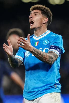 SSC Napoli v Parma Calcio 1913 - Serie A Enilive Giovanni Di Lorenzo of SSC Napoli looks dejected during the serie Serie A Enilive match between SSC Napoli and Parma Calcio 1913 at Stadio Diego Armando Maradona on January 14, 2026 in Naples, Italy Naples Stadio Diego Armando Maradona Naples Italy Copyright: xGiuseppexMaffiax 260114_SerieA_Napoli-Parma_GM_02243