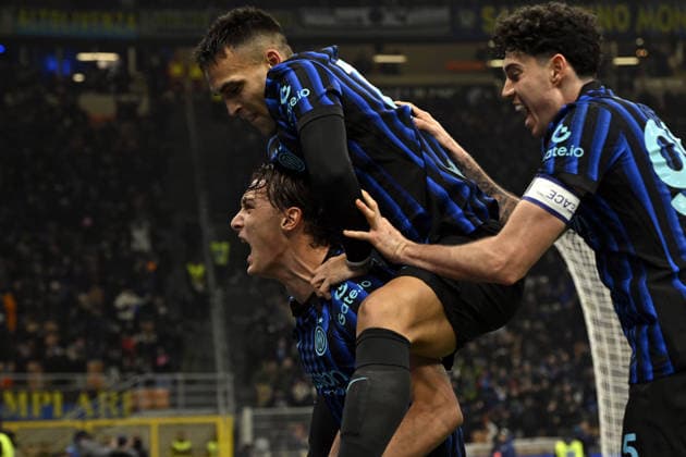 Foto IPP Paolo Bona Milano 14 01 2026 Campionato Serie A di Calcio stagione 2025 2026 partita Inter-Lecce Nella foto Pio Esposito esulta dopo il gol del 1-0 con Lautaro Martinez e Alessandro Bastoni Italy Photo Press Worldwide Copyright italy Italy ITALY  Copyright: xR4924_italyphotopressx