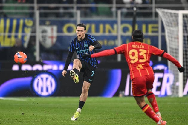CALCIO - Serie A - Inter - FC Internazionale vs US Lecce Piotr Zielinski of Inter FC in action during the Italian Serie A football match between Inter FC and US lecce on January 14th, 2026 at Giuseppe Meazza San Siro Siro stadium in Milan, Italy. Photo Tiziano Ballabio Milan Italy  Copyright: xIPAxSport ABACAx