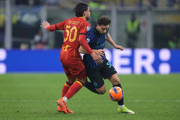 Milan, Italy, 14th January 2026. Carlos Augusto of FC Internazionale takes on Santiago Pierotti of US Lecce during the Internazionale vs Lecce Serie A match at Giuseppe Meazza, Milan. Picture credit should read: Jonathan Moscrop Sportimage EDITORIAL USE ONLY. No use with unauthorised audio, video, data, fixture lists, club league logos or live services. Online in-match use limited to 120 images, no video emulation. No use in betting, games or single club league player publications. SPI_068_JM_INTER_LECCE_ SPI-4413-0068