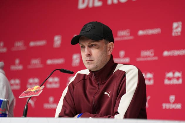 Deutschland: Fussball Bundesliga 2025 26, 17. Spieltag - RB Leipzig vs SC Freiburg - Red Bull Arena (Leipzig): Ole Werner (Trainer, RB Leipzig) Pressekonferenz, Medien *** Germany Soccer Bundesliga 2025 26, 17 Matchday RB Leipzig vs SC Freiburg Red Bull Arena Leipzig Ole Werner Coach, RB Leipzig Press Conference, Media Copyright: xJOERANxSTEINSIEKx