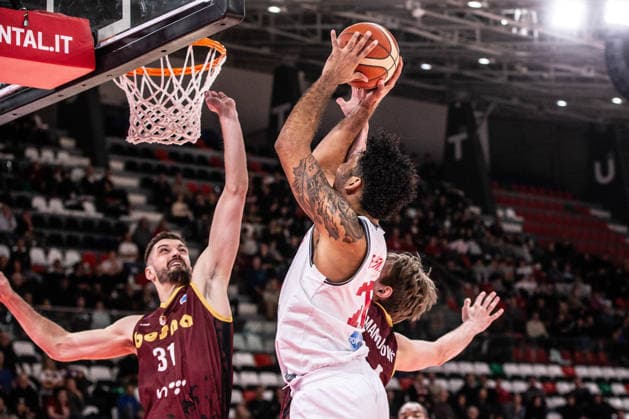 BASKET - Basket FIBA Europe Cup - Pallacanestro Reggiana vs KK Bosna BH telecom Jaime Echenique (Unahotels Reggio Emilia) during Pallacanestro Reggiana vs KK Bosna BH telecom, Basketball FIBA Europe Cup match in Reggio Emilia , Italy, January 14 2026 Reggio Emilia Italy  Copyright: xIPAxSport ABACAx