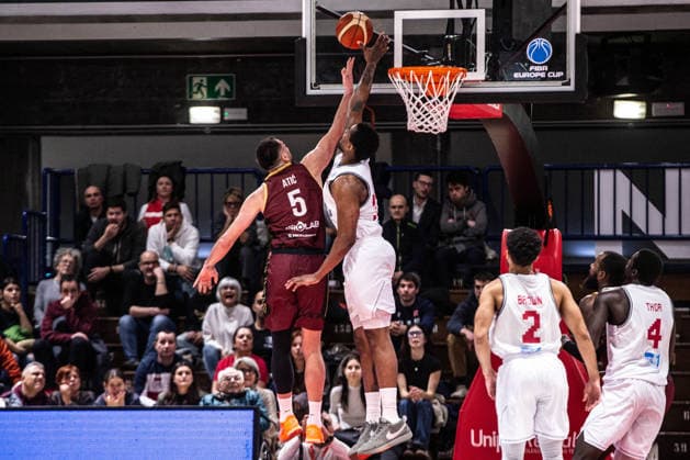 BASKET - Basket FIBA Europe Cup - Pallacanestro Reggiana vs KK Bosna BH telecom Bryson Williams s block (Unahotels Reggio Emilia) during Pallacanestro Reggiana vs KK Bosna BH telecom, Basketball FIBA Europe Cup match in Reggio Emilia , Italy, January 14 2026 Reggio Emilia Italy  Copyright: xIPAxSport ABACAx