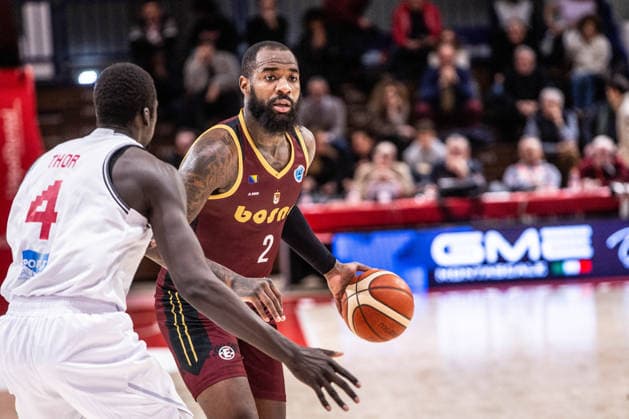 BASKET - Basket FIBA Europe Cup - Pallacanestro Reggiana vs KK Bosna BH telecom Michael Young (KK Bosna) during Pallacanestro Reggiana vs KK Bosna BH telecom, Basketball FIBA Europe Cup match in Reggio Emilia , Italy, January 14 2026 Reggio Emilia Italy  Copyright: xIPAxSport ABACAx
