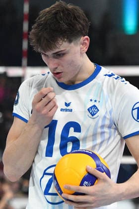 Simon Kohn VfB Friedrichshafen, 16 on serve, Action, Action,, 14 01 2026, Düren Germany , Volleyball, 1 Bundesliga Men, SWD Powervolleys Düren VfB Friedrichshafen xmhx