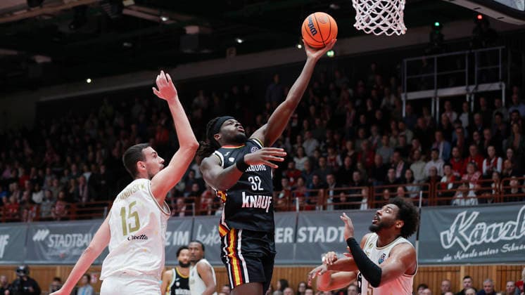 In the picture from left Boris Bojanovsky Patrioti Levice, 15 , Charles Thompson Wuerzburg Baskets, 32 and Andre Wesson Jr Patrioti Levice, 5 14 01 2026, Fitness First Wuerzburg Baskets vs Patrioti Levice, Basketball Champions League, Play Ins, Game 3, Germany, 97072, tectake Arena Wuerzburg, Copyright: HMBxMedia xJulienxBecker