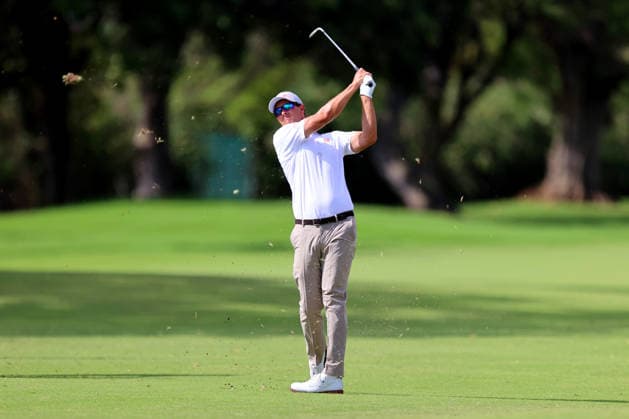 January 14, 2026 - Adam Scott hits from the 6th fairway during a Pro-Am prior to the 2026 Sony Open in Hawaii at Waialae Country Club in Honolulu, HI - CSM Honolulu USA - ZUMAc04_ 20260114_zma_c04_122 Copyright: xAndrewxLeex
