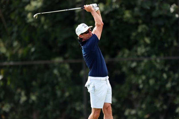 January 14, 2026 - Actor Karl Urban hits from the 7th tee during a Pro-Am prior to the 2026 Sony Open in Hawaii at Waialae Country Club in Honolulu, HI - CSM Honolulu USA - ZUMAc04_ 20260114_zma_c04_147 Copyright: xAndrewxLeex