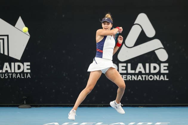 January 15, 2026, Adelaide, South Australia, Australia: JAQUELINE CRISTIAN of Romania in action during her quarter final match against K. Birrell of Australia, during the 2026 Adelaide International Tennis Tournament Adelaide Australia - ZUMAw216 20260115_zsp_w216_003 Copyright: xMarkxWilloughbyx