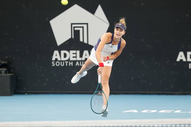 January 15, 2026, Adelaide, South Australia, Australia: JAQUELINE CRISTIAN of Romania in action during her quarter final match against K. Birrell of Australia, during the 2026 Adelaide International Tennis Tournament Adelaide Australia - ZUMAw216 20260115_zsp_w216_007 Copyright: xMarkxWilloughbyx