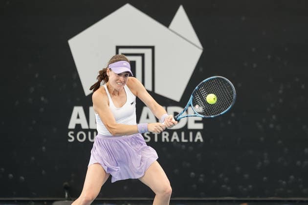 January 15, 2026, Adelaide, South Australia, Australia: KIMBERLY BIRRELL of Australia in action during her quarter final win over J. Cristian of Romania 5:7, 6:1, 7:5, during the 2026 Adelaide International Tennis Tournament Adelaide Australia - ZUMAw216 20260115_zsp_w216_019 Copyright: xMarkxWilloughbyx