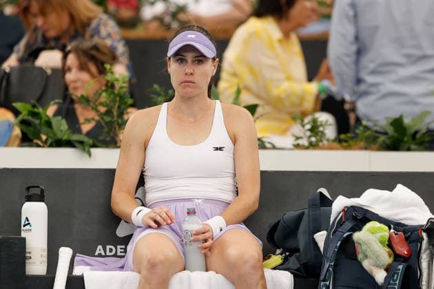 January 15, 2026, Adelaide, South Australia, Australia: KIMBERLY BIRRELL of Australia rest between points during her quarter final win over J. Cristian of Romania 5:7, 6:1, 7:5, during the 2026 Adelaide International Tennis Tournament Adelaide Australia - ZUMAw216 20260115_zsp_w216_036 Copyright: xMarkxWilloughbyx