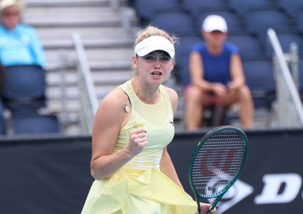 January 15, 2026, Melbourne, Victoria, Australia: LINDA KLIMOVICOVA of Poland during the match of Australian Open qualification, Melbourne, Australia. Melbourne Australia - ZUMAc278 20260115_zsp_c278_025 Copyright: xMarcinxCholewinskix