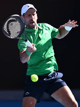TENNIS AUSTRALIAN OPEN, Novak Djokovic of Serbia in action against Frances Tiafoe of the US during a charity match ahead of the Australian Open tennis tournament at Melbourne Park in Melbourne, Thursday, January 15, 2026. ( NO ARCHIVING, EDITORIAL USE ONLY MELBOURNE VICTORIA AUSTRALIA  Copyright: xJOELxCARRETTx 20260115115315506898