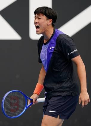 (260115) -- MELBOURNE, Jan. 15, 2026 -- Coleman Wong of China s Hong Kong reacts during the men s singles qualifying final round match against Elias Ymer of Sweden at Australian Open tennis tournament in Melbourne, Australia, Jan. 15, 2026. (Photo by Xinhua) (SP)AUSTRALIA-MELBOURNE-TENNIS-AUSTRALIAN OPEN-MEN S SINGLES-QUALIFYING WangxShen 