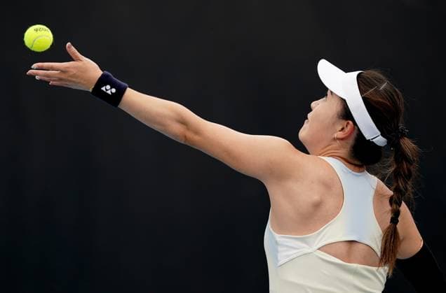 (260115) -- MELBOURNE, Jan. 15, 2026 -- Zhu Lin of China serves during the women s singles qualifying final round match against Marina Stakusic of Canada at Australian Open tennis tournament in Melbourne, Australia, Jan. 15, 2026. (Photo by Xinhua) (SP)AUSTRALIA-MELBOURNE-TENNIS-AUSTRALIAN OPEN-WOMEN S SINGLES-QUALIFYING WangxShen 