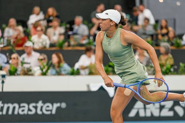 January 15, 2026, Adelaide, South Australia, Australia: MADISON KEYS of USA in action in her quarter final match against V. MBOKO of Canada, during the 2026 Adelaide International Tennis Tournament Adelaide Australia - ZUMAw216 20260115_zsp_w216_067 Copyright: xMarkxWilloughbyx
