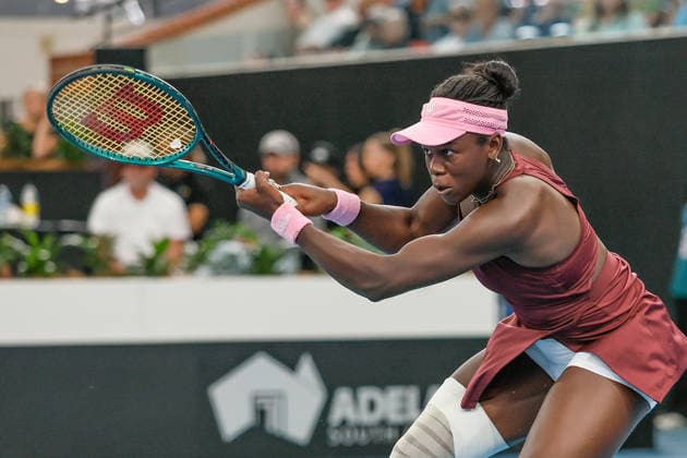 January 15, 2026, Adelaide, South Australia, Australia: VICTORIA MBOKO of Canada in action in her quarter final win over M. KEYS of USA 6:4, 4:6, 6:2, during the 2026 Adelaide International Tennis Tournament Adelaide Australia - ZUMAw216 20260115_zsp_w216_071 Copyright: xMarkxWilloughbyx