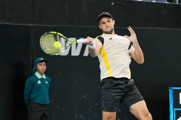 January 15, 2026, Adelaide, South Australia, Australia: ALEKSANDER VUKIC of Australia in action during his quarter final match against T. PAUL of USA, during the 2026 Adelaide International Tennis Tournament Adelaide Australia - ZUMAw216 20260115_zsp_w216_147 Copyright: xMarkxWilloughbyx