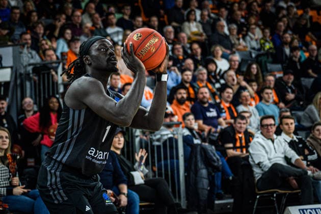 Aher Uguak niners Chemnitz in action, on the ball, individual action during the EuroCup match between ratiopharm ulm v niners Chemnitz at ratiopharm Arena on January 14, 2026 in Neu Ulm, Germany Photo by Harry Langer DeFodi Images Aher Uguak niners Chemnitz controls the Ball during the EuroCup match between ratiopharm ulm v niners Chemnitz at ratiopharm Arena on January 14, 2026 in Neu Ulm, Germany Photo by Harry Langer DeFodi Images Photo by Harry Langer DeFodi Images
