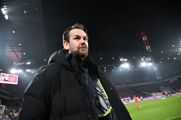 Thomas Kessler Head of Licensing 1 FC Köln 14 01 2026, Football 1 Bundesliga, Season 2025 2026, 17 Matchday, 1 FC Köln FC Bayern München 1 3 DFL regulations prohibit any use of photographs as image sequences and or quasi video Koeln RheinEnergieStadion Nordrhein Westfalen Germany Team2