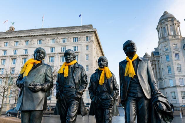 Tour de France 2027 Grand DÃ part Picture by Alex Whitehead SWpix.com - 15 01 2026 - Cycling - Tour de France 2027 Grand DÃ part - Liverpool Pier Head, Liverpool, England - The Beatles statue adorned with yellow scarves at the Pier Head on Liverpool™s waterfront. The Grand Depart of the Tour de France 2027 and The Grand Depart of the Tour de France Femmes avec Zwift 2027. Both Races will start in the United Kingdom and visit Scotland, Wales and England - ALL IMAGES www.SWpix.com ( Photography Hub Ltd ) from the SWpix.com photography archive - MANDATORY BYLINE PHOTO CREDIT to Photographers Name SWpix.com LeTourGB (strictly editorial use only - contact for commercial - simon@swpix.com) Liverpool Pier Head Liverpool England Copyright: x xSWpix.comx(t axPhotographyxHubxLtd)xAlexxWhitehead SWpix.comx SWP-3030-12276