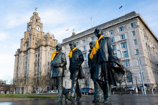 Tour de France 2027 Grand DÃ part Picture by Alex Whitehead SWpix.com - 15 01 2026 - Cycling - Tour de France 2027 Grand DÃ part - Liverpool Pier Head, Liverpool, England - The Beatles statue adorned with yellow scarves at the Pier Head on Liverpool™s waterfront. The Grand Depart of the Tour de France 2027 and The Grand Depart of the Tour de France Femmes avec Zwift 2027. Both Races will start in the United Kingdom and visit Scotland, Wales and England - ALL IMAGES www.SWpix.com ( Photography Hub Ltd ) from the SWpix.com photography archive - MANDATORY BYLINE PHOTO CREDIT to Photographers Name SWpix.com LeTourGB (strictly editorial use only - contact for commercial - simon@swpix.com) Liverpool Pier Head Liverpool England Copyright: x xSWpix.comx(t axPhotographyxHubxLtd)xAlexxWhitehead SWpix.comx SWP-3030-12271