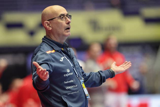Spain Serbia, EHF EURO 2026 Coach Jordi Ribera Spain Handball EHF European Championship, International match between Spain and Serbia on January 15, 2026 in Herning Denmark , Herning Denmark Jyske Bank Boxing