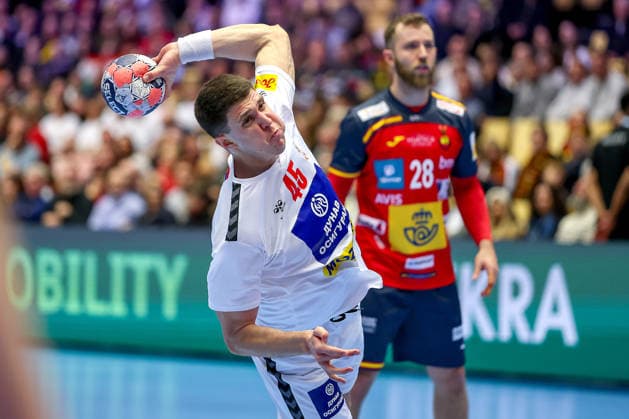 15 01 2026, Handball, Men s EHF EURO 2026, Spain Serbia, Jyske Bank Boxing in Herning, Denmark, Preliminary Round Darko Djukic Serbia 45 Denmark