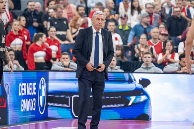 Head coach Svetislav Persic FC Bayern Basketball , FC Bayern Basketball vs Panathinaikos Aktor Athens, EuroLeague 22 Matchday, 15 01 2026 Munich Bavaria Germany Copyright: xkolbert-press UlrichxGamelx