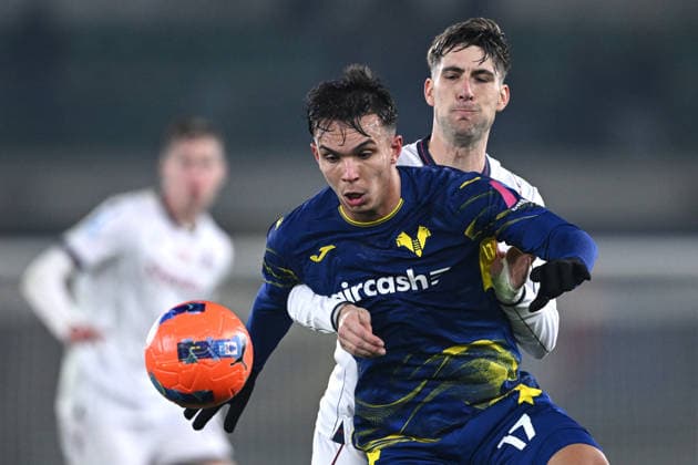 Mg Verona 15 01 2026 - campionato di calcio serie A Hellas Verona-Bologna foto Matteo Gribaudi Image nella foto: Giovane-Juan Miranda 