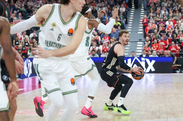 Andreas Obst FC Bayern Basketball, 13 , GER, FC Bayern Basketball vs Panathinaikos AKTOR Athens, Basketball, Euroleague, 22 Matchday, Season 2025 2026, 15 01 2026, GER, FC Bayern Basketball vs Panathinaikos AKTOR Athens, Basketball, Euroleague, 22 Matchday, Season 2025 2026, 15 01 2026 Muenchen Copyright: xEibner-Pressefoto JennixMaulx EP_JML