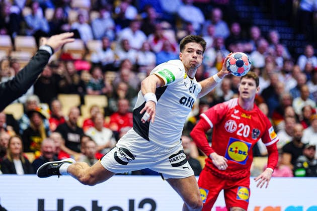 Throw Goal Renars Uscins Germany, 23 DEN, Germany vs. Austria, Handball, EHF European Championship 2026, Group A, Matchday 1, 15 01 2026 DEN, Germany vs. Austria, Handball, EHF European Championship 2026, Group A, Matchday 1, 15 01 2026 Herning Copyright: xEibner-Pressefoto MarcelxvonxFehrnx EP_MFN