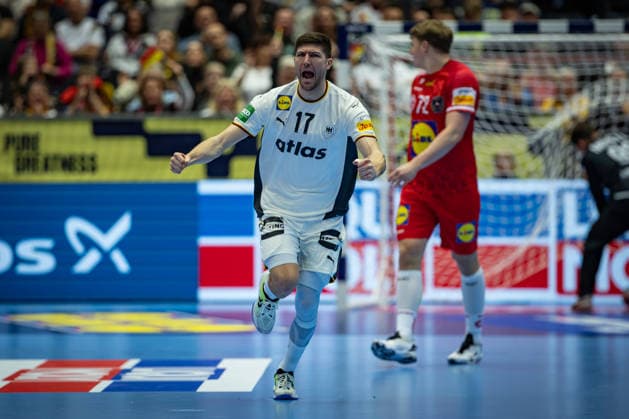 HERNING, DENMARK - JANUARY 15: celebration goal celebration Lukas Zerbe (Germany, 17) during the EHF EURO 2026 match between Germany vs Austria at Jyske Bank Boxen Arena on matchday 1 of the Group Matches Group A on January 15, 2026 in Herning, Denmark. Midtjylland Denmark Copyright: xMarioxM.xKobergx