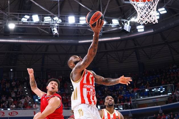 BASKET - Euroleague - EA7 Emporio Armani Milano vs Crvena Zvezda Meridianbet Belgrade Codi Miller-McIntyre (Crvena Zvezda Meridianbet Belgrade) during EA7 Emporio Armani Milano vs Crvena Zvezda Meridianbet Belgrade, Basketball Euroleague match in Assago (MI), Italy, January 15 2026 Assago (MI) Italy  Copyright: xIPAxSport ABACAx