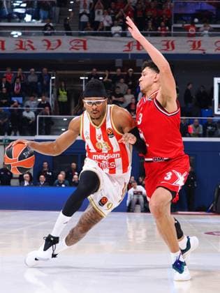 Chima Moneke (Crvena Zvezda Meridianbet Belgrade) during EA7 Emporio Armani Milano vs Crvena Zvezda Meridianbet Belgrade, Basketball Euroleague match in Assago (MI), Italy, January 15 2026  Copyright: xSavinoxPaolella IPAxSportx xipa-agency.netx xx IPA_70110439 IPA_Agency_IPA70110439
