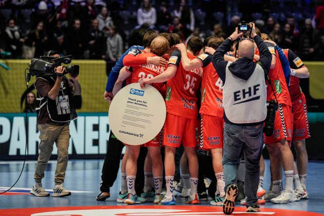 European Handball Championship, Norway Ukraine Baerum 20260115 Norway s players after the European Championship handball match between Norway and Ukraine in Unity arena Photo Stian Lysberg Solum NTB Baerum Norway EDITORIAL USE ONLY RESTRICTED USE FOR BETTING COMPANIES  Copyright: xStianxLysbergxSolumx xNTBx