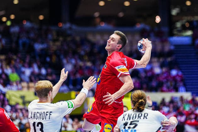 Throw Goal Nikola Bilyk Austria, 53 DEN, Germany vs Austria, Handball, EHF European Championship 2026, Group A, Matchday 1, 15 01 2026 DEN, Germany vs Austria, Handball, EHF European Championship 2026, Group A, Matchday 1, 15 01 2026 Herning Copyright: xEibner-Pressefoto MarcelxvonxFehrnx EP_MFN