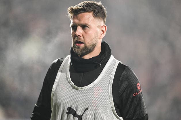 Niclas Fullkrug of AC Milan in action during the Italian Serie A football match between Calcio Como and AC Milan on January 15th, 2026 at the Giuseppe Senigallia stadium in Como, Italy  Copyright: xTizianoxBallabio IPAxSportx xipa-agency.netx xx IPA_70111313 IPA_Agency_IPA70111313