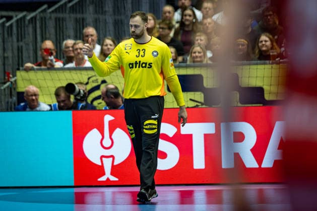 HERNING, DENMARK - JANUARY 15: thumbs up Andreas Wolff (Germany, 33) during the EHF EURO 2026 match between Germany vs Austria at Jyske Bank Boxen Arena on matchday 1 of the Group Matches Group A on January 15, 2026 in Herning, Denmark. Midtjylland Denmark Copyright: xMarioxM.xKobergx