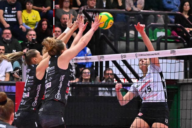VOLLEY - Champions League Women - A. Carraro Prosecco DOC Conegliano vs Dresdner SC Nika Daalderop and Sarah Fahr ( A. CARRARO PROSECCO DOC CONEGLIANO ) Treviso Italy  Copyright: xIPAxSport ABACAx