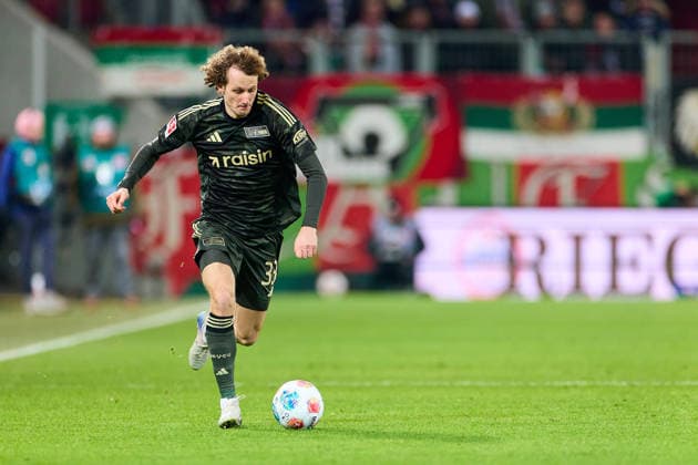 Alex Kral 1 FC Union Berlin, 33 GER, 1 FC Augsburg vs 1 FC Union Berlin, Football, Men, Bundesliga, 17 Matchday, Season 2025 2026, 15 01 2026 DFL, DFB regulations prohibit any use of photographs as image sequences and or quasi video GER, 1 FC Augsburg vs 1 FC Union Berlin, Football, Men, Bundesliga, 17 Matchday, Season 2025 2026, 15 01 2026 Augsburg Copyright: xEibner-Pressefoto GeraldxOelze-dexStoppanyx EP_ODS