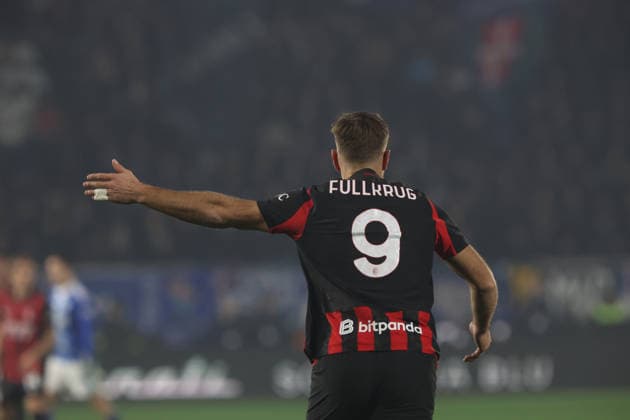 MILAN, ITALY - JANUARY 15: Fullkrug Niclas of AC Milan in action during the Serie A match between Como 1907 vs AC Milan at Giusepe Sinigaglia Stadium on January 15, 2026 in Milan, Italy. during Como 1907 vs AC Milan, Italian soccer Serie A match in Como, Italy, January 15 2026  Copyright: xMattiaxMartegani IPAxSportx xipa-agency.netx xx IPA_70113584 IPA_Agency_IPA70113584