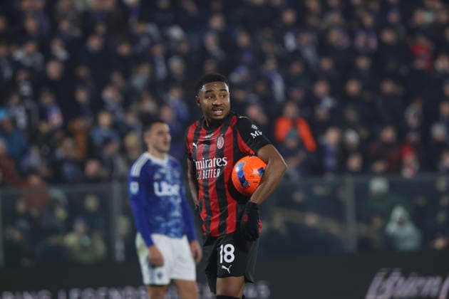 MILAN, ITALY - JANUARY 15: Christopher Nkunku of AC Milan in action during the Serie A match between Como 1907 vs AC Milan at Giusepe Sinigaglia Stadium on January 15, 2026 in Milan, Italy. during Como 1907 vs AC Milan, Italian soccer Serie A match in Como, Italy, January 15 2026  Copyright: xMattiaxMartegani IPAxSportx xipa-agency.netx xx IPA_70113646 IPA_Agency_IPA70113646