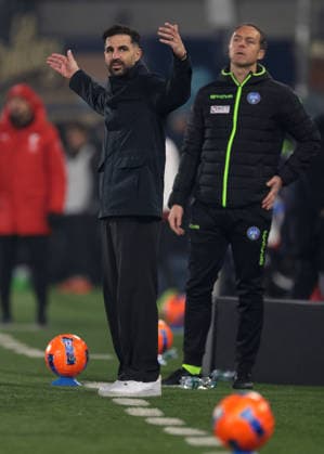 Como, Italy, 15th January 2026. Cesc Fabregas Head coach of Como 1907 reacts during the Como 1907 vs AC Milan Serie A match at Stadio Giuseppe Sinigaglia, Como. Picture credit should read: Jonathan Moscrop Sportimage EDITORIAL USE ONLY. No use with unauthorised audio, video, data, fixture lists, club league logos or live services. Online in-match use limited to 120 images, no video emulation. No use in betting, games or single club league player publications. SPI_059_JM_COMO_MILAN_ SPI-4414-0059