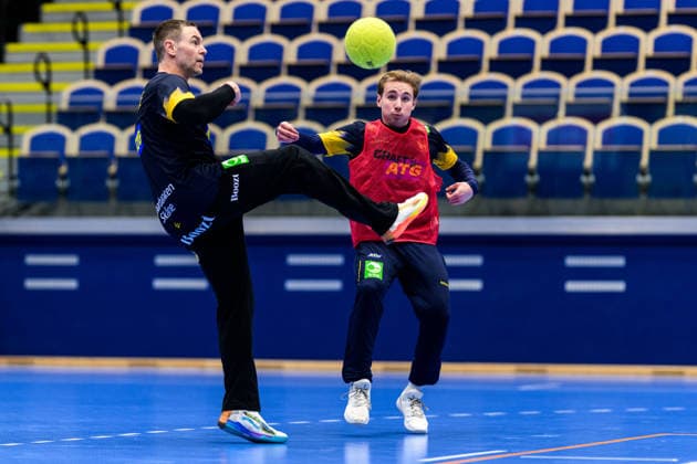260116 Goalkeeper Andreas Palicka and Felix Montebovi during a training session with Sweden during the 2026 European Handball Championship on January 16, 2026 in Malmö Photo Mathilda Schuler BILDBYRAN kod MA MA0919 handball handball handball handballs em 2026 träning practice training sverige sweden ehf european handball championship sverige bbeng sverige sweden  Copyright: MATHILDAxSCHULER BB260116MA082