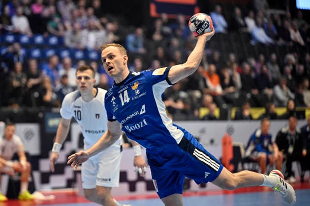 KRISTIANSTAD, SVERIGE 20260116 Iceland s Omar Ingi Magnusson in action during the 2026 EHF European Men s Handball Championship the EHF Euro 2026 match between Iceland and Italy at Kristianstad Arena, in Kristianstad, Sweden, on January 16, 2026 KRISTIANSTAD SVERIGE x50090x  Copyright: xJohanxNilsson TTx EHF EURO 2026 ICELAND-ITALY