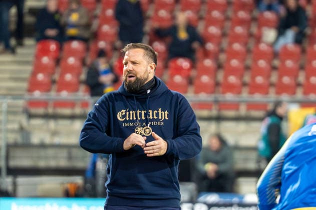 Germany, Football, 2 Bundesliga, Eintracht Braunschweig 1 FC Magdeburg on 16 01 in Braunschweig Eintracht Stadion Heiner Backhaus Eintracht Braunschweig before kick-off Copyright: xSvenxHeidmannx
