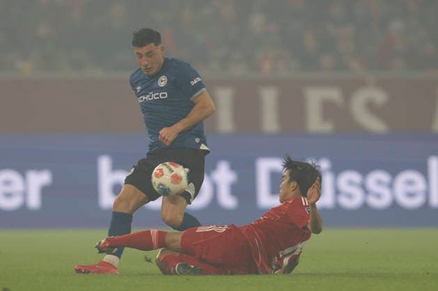 Stefano Russo Arminia Bielefeld and Satoshi Tanaka Fortuna Düsseldorf in a duel during the 2 Bundesliga match between Fortuna Düsseldorf and Arminia Bielefeld, Merkur Spiel Arena on January 16, 2026 in Düsseldorf, Germany, Germany Photo by Oliver Kaelke DeFodi Images Stefano Russo Arminia Bielefeld and Satoshi Tanaka Fortuna Düsseldorf battle for the ball during the 2 Bundesliga match between Fortuna Düsseldorf and Arminia Bielefeld at Merkur Spiel Arena on January 16, 2026 in Düsseldorf, Germany Photo by Oliver Kaelke DeFodi Images Photo by Oliver Kaelke DeFodi Images